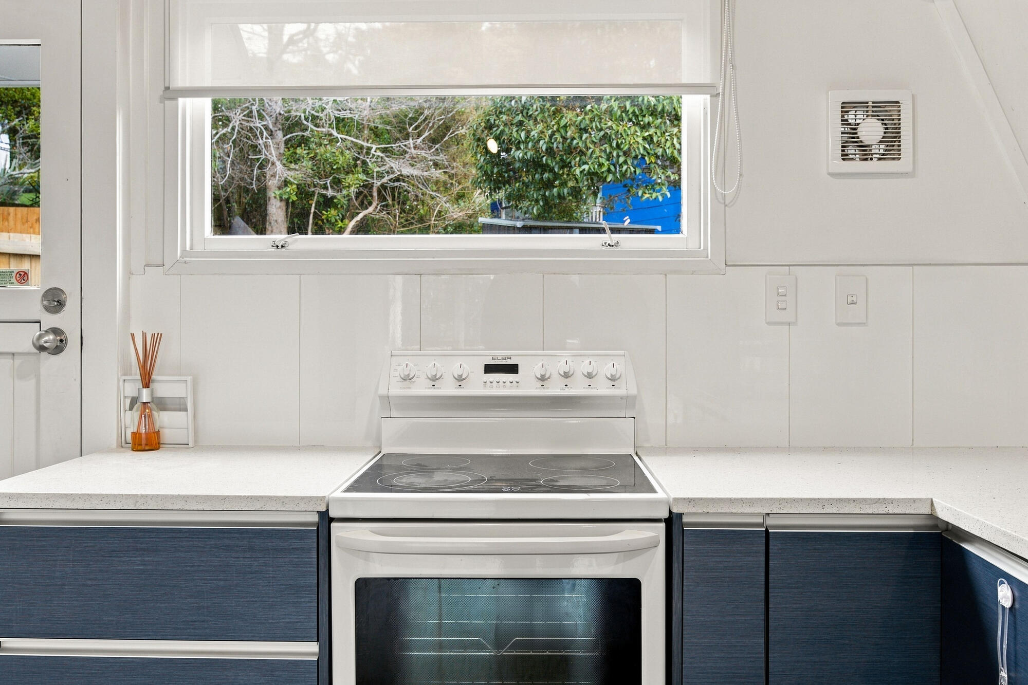 10B Win Grove, Hatfields Beach, photo 9