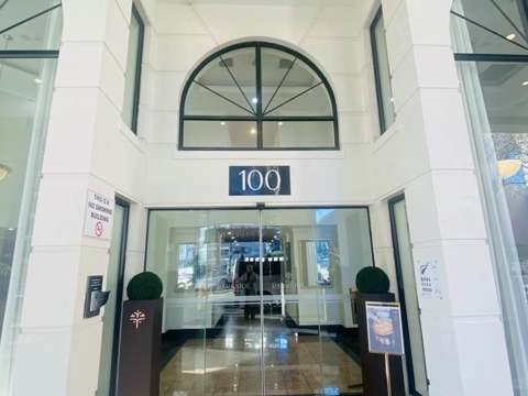 Luxury Fully Furnished 1-Bedroom Unit with Sky...