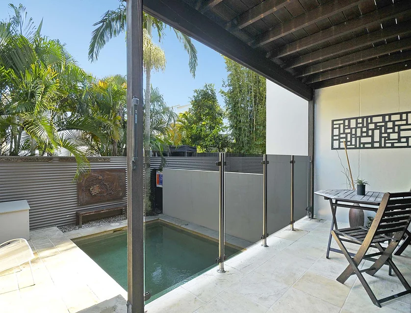1/13 Thirteenth Avenue, Palm Beach, Gold Coast, 4 Schlafzimmer, 3 Badezimmer, Apartment
