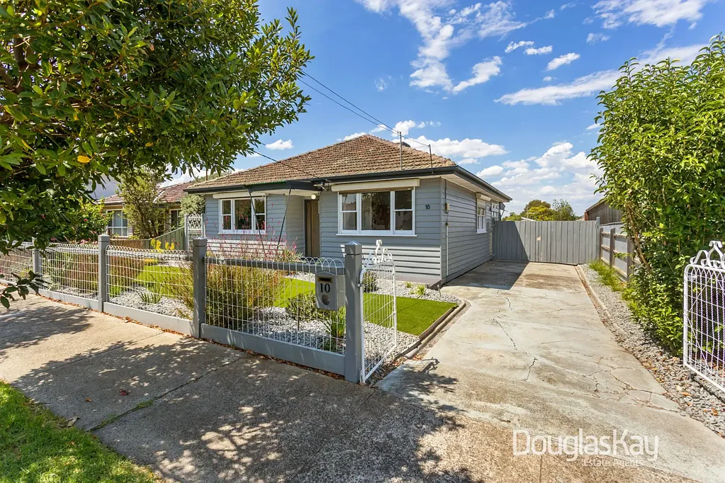 10 Chelsey Street, Ardeer, VIC 3022