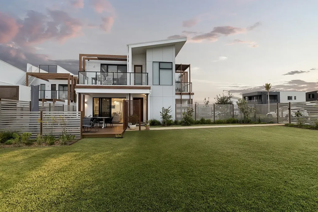 Skennars Head 3房  Coastal lifestyle retreat just a stone's throw to Sharpes Beach