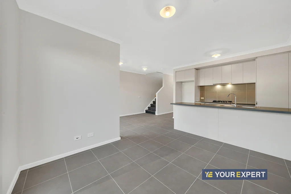 21 Flaxlilly Crescent, Officer, VIC 3809