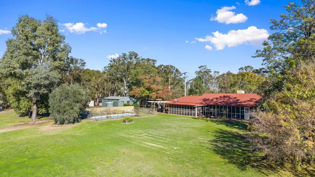 Narrabri 4部屋 A Private Family Retreat with Space, Views & Endless Possibilities