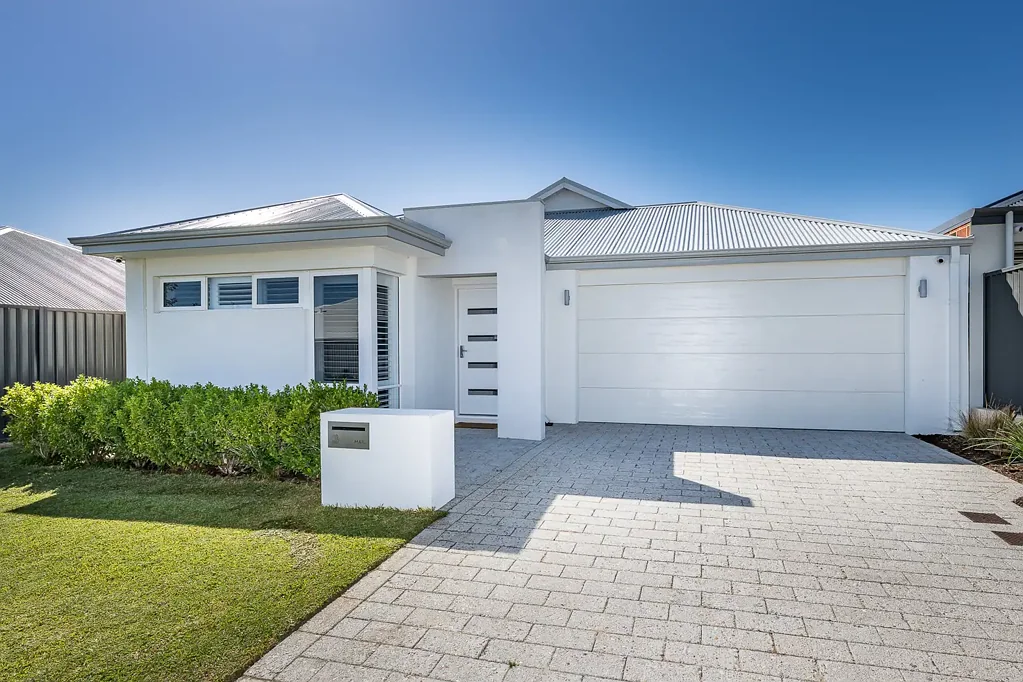 3 Alabaster Approach, Jindalee, WA 6036