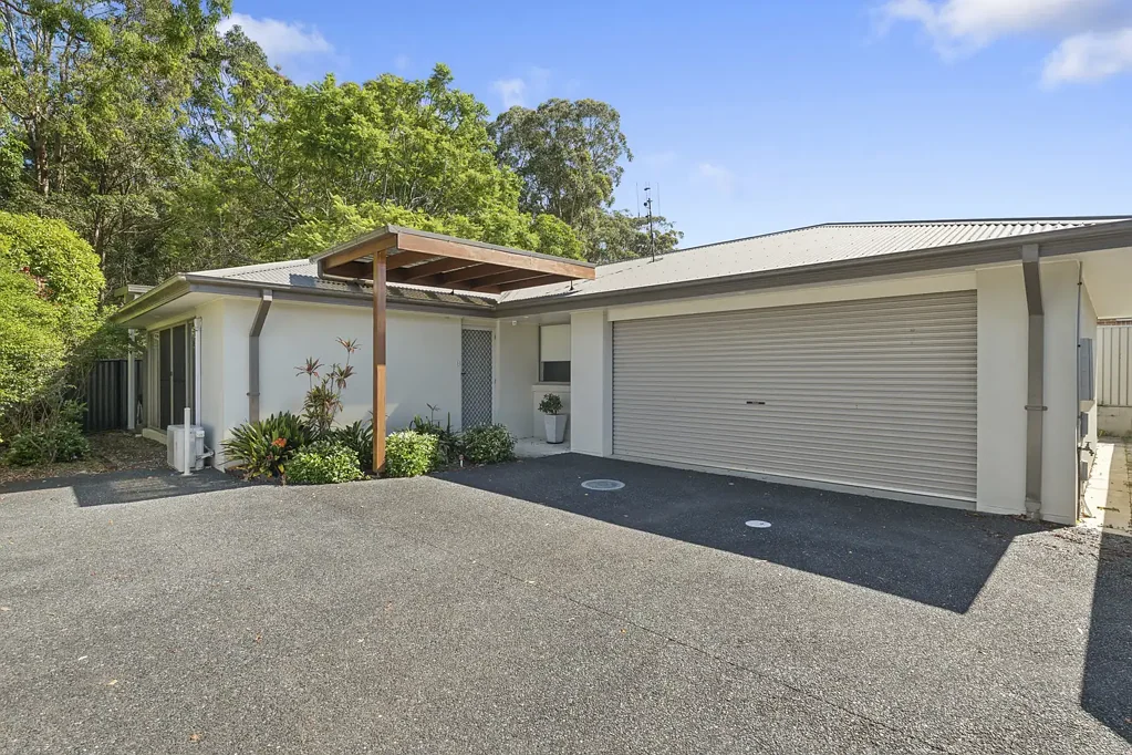 Coffs Harbour 3 Bedroom Coastal Comfort & Convenience In A Prime Jetty Pocket