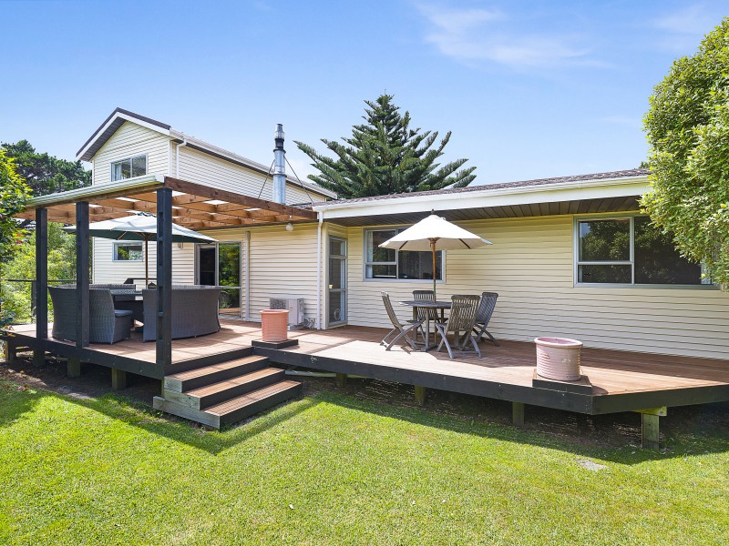 11 Horomona Road, Paekakariki, Kapiti Coast, 4 રૂમ, 0 બાથરૂમ