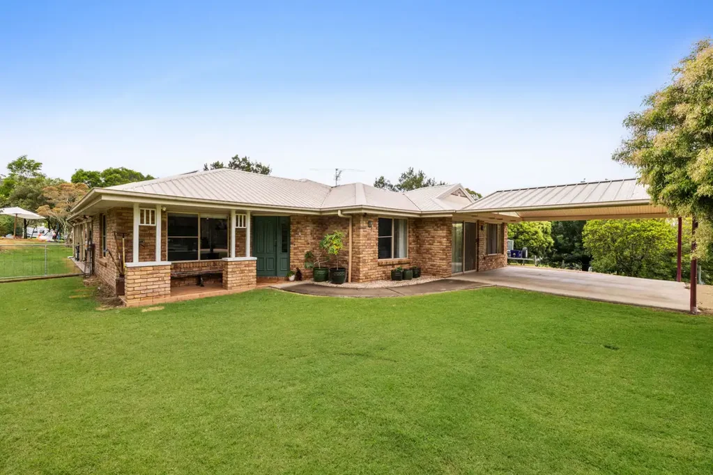 7 Beauly Drive, Top Camp, QLD 4350
