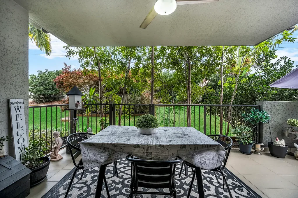 Belgian Gardens 2Habitaciones Resort-Style Living in Sought-After Belgian Gardens