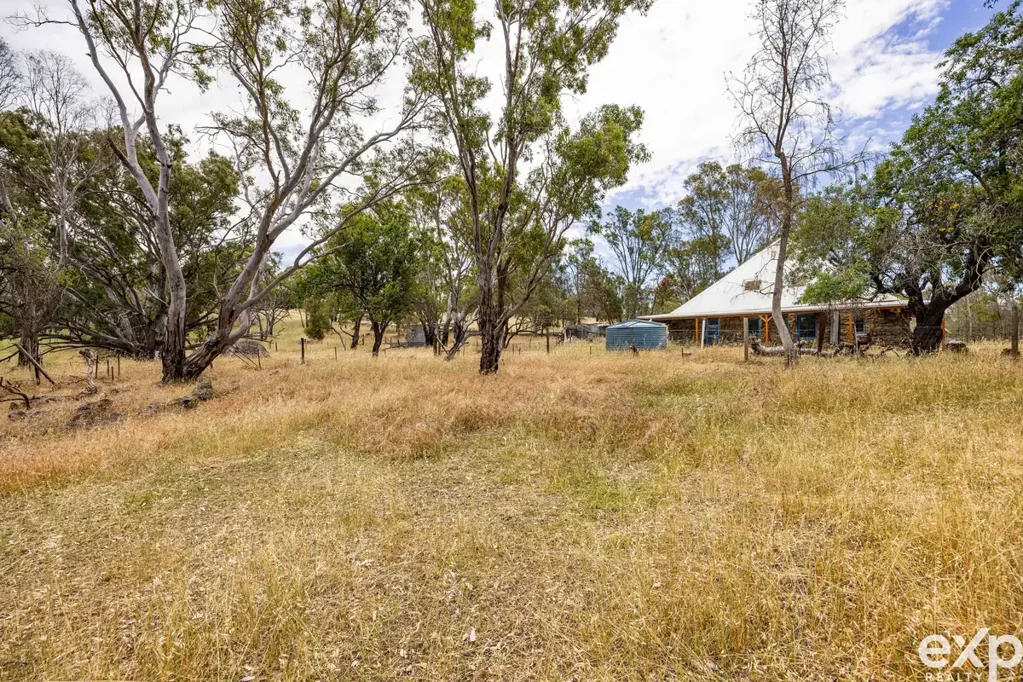 Mount Mckenzie 13.81 Acres with Approved DA & Sweeping Northern Lofty Ranges Views
