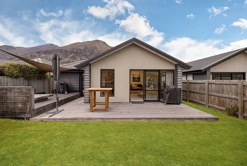 Lower Shotover 3房  Seriously for Sale in Shotover Country!
