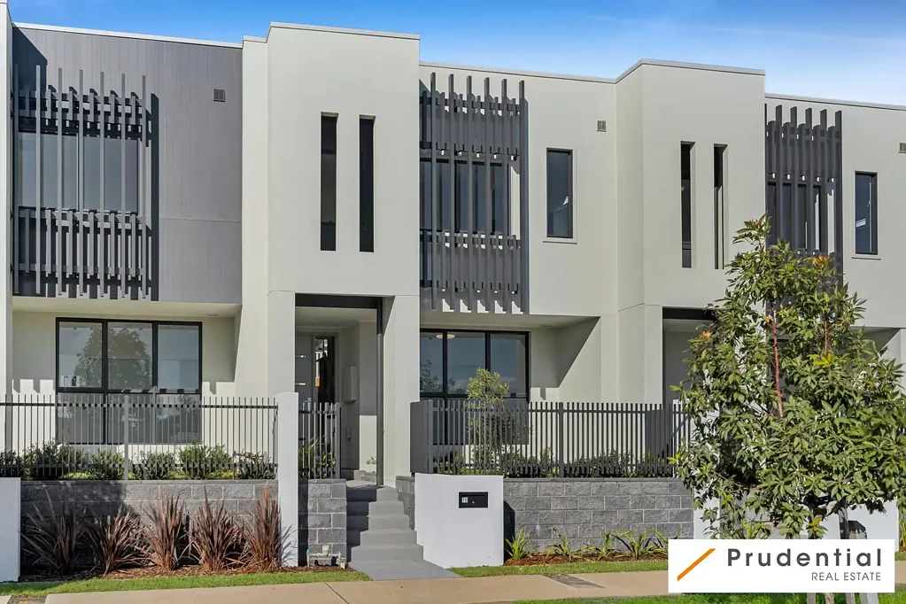 70 Dransfield Drive, Oran Park, NSW 2570