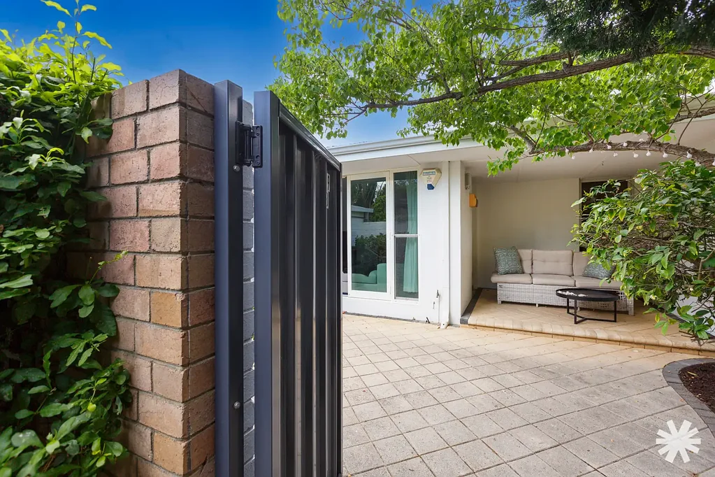 19B Park Street, Como, WA 6152