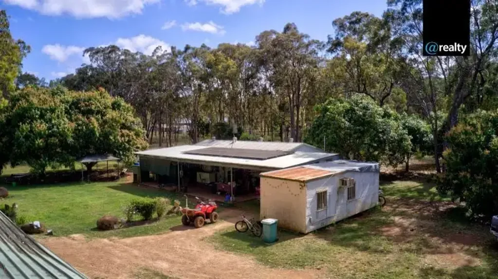 Millstream 10-acre property in Millstream North