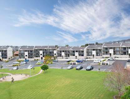 D14/71 Spencer Road, Albany, North Shore City, Auckland, 2部屋, 1バスルーム, Apartment