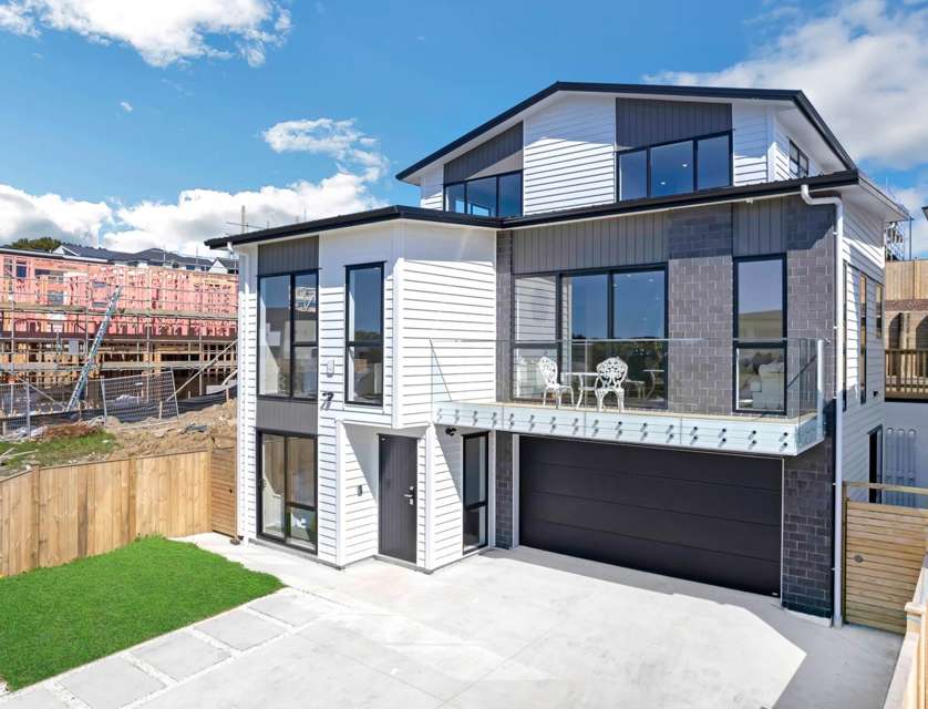 32 Grand Ridge Avenue, Flat Bush, Manukau City, Auckland, 9部屋, 6バスルーム, House