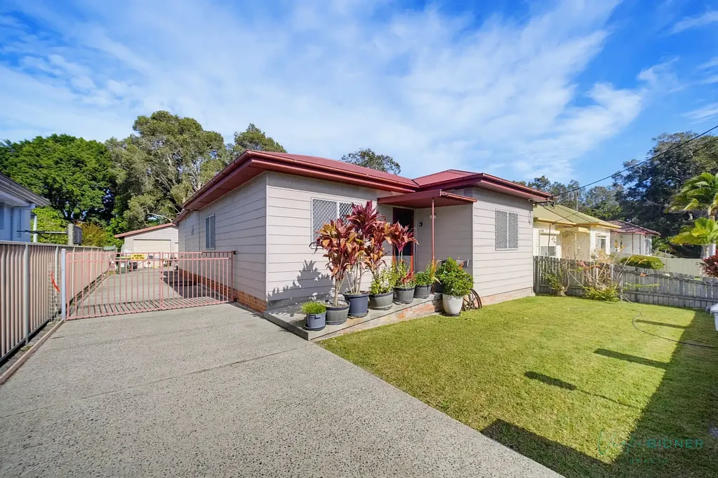 Forster 3房  PERFECT LOCATION IN THE "MIDDLE" OF TOWN!