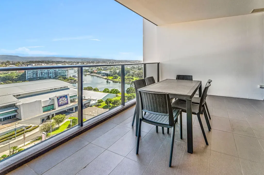 56/31 Queensland Avenue, Broadbeach, QLD 4218