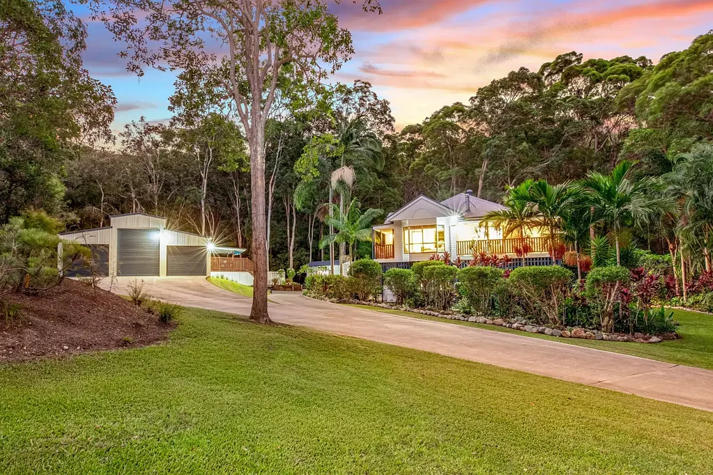 Yandina Creek 4Moenga Beautiful private oasis with pool,  home office, shed, and only a short drive to Coolum Beach