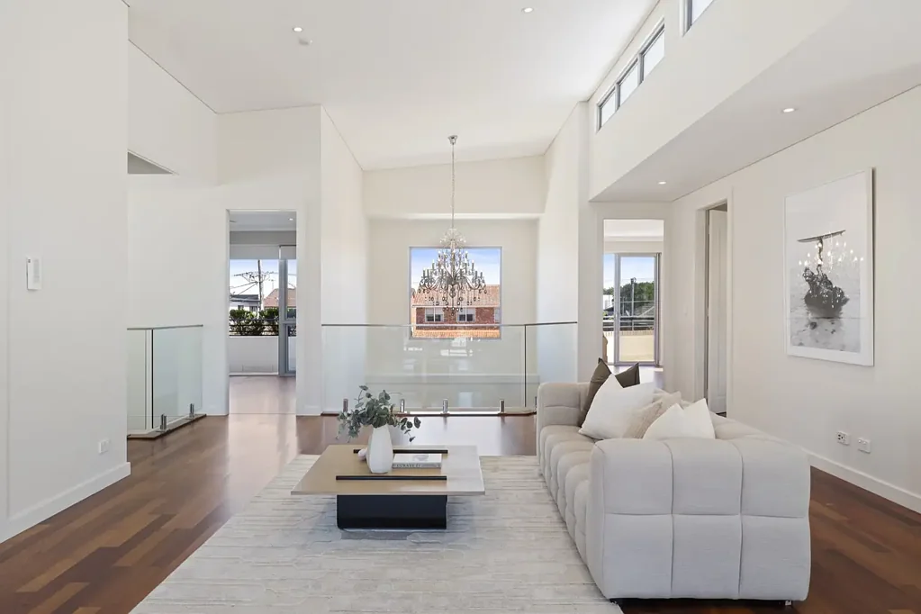 Malabar 5Zimmer A Substantial Family Home Offering Space, Quality in a Sought-after Coastal Lifestyle