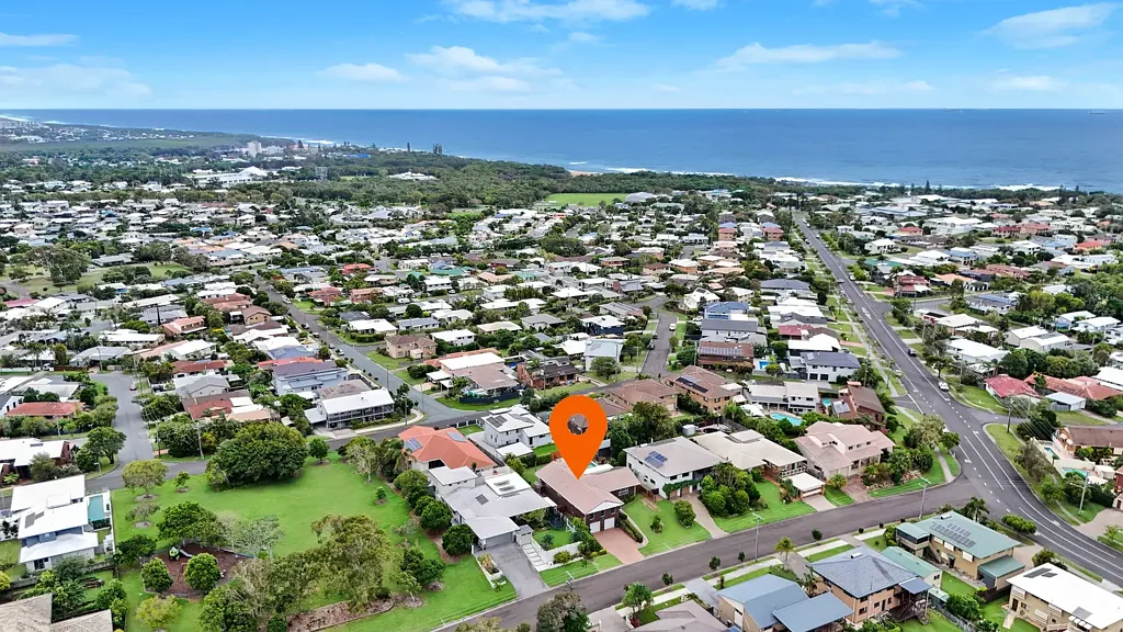 5 Enfield Crescent, Battery Hill, QLD 4551