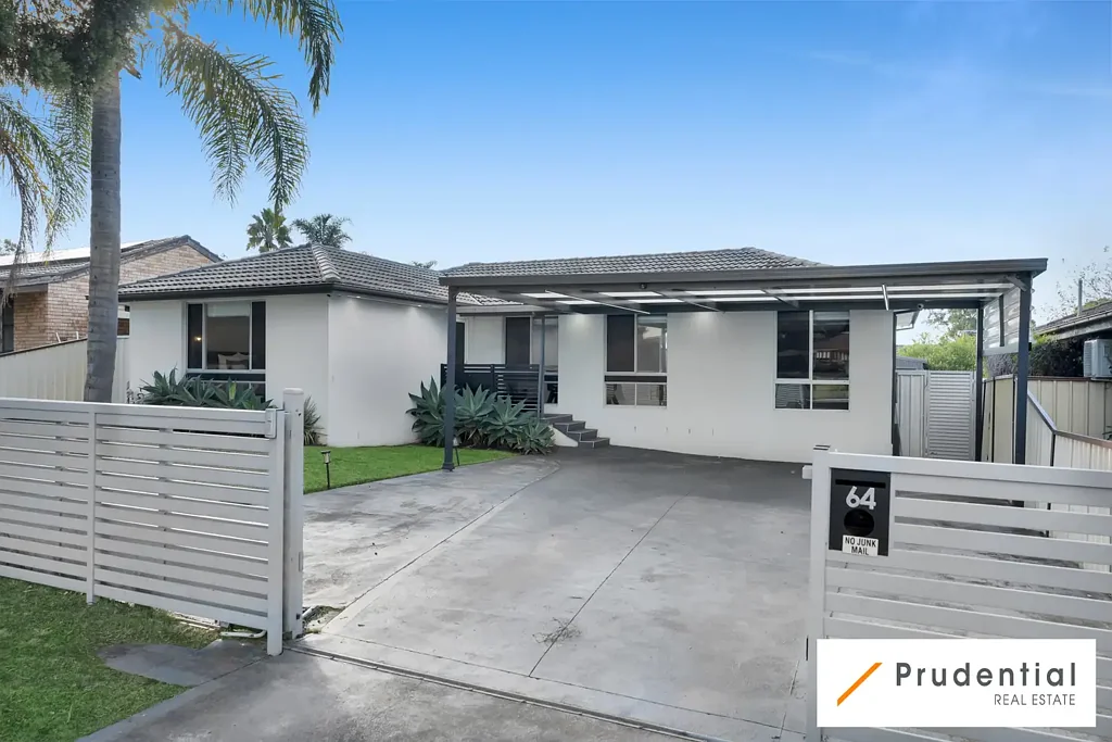 Macquarie Fields 3Kwarto Revamped Suburban Home Near Local Green Spaces