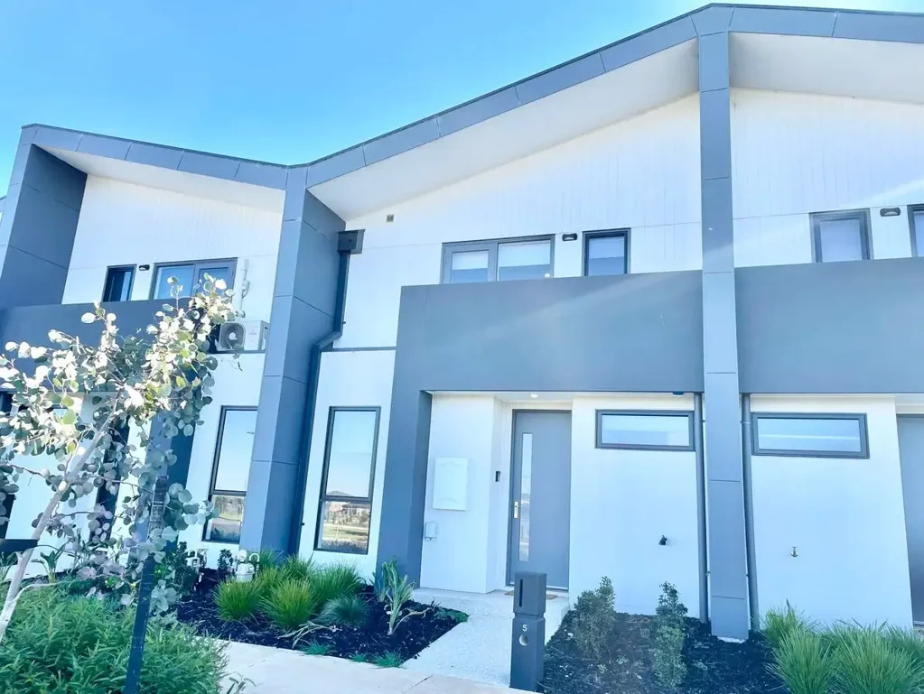 Live the Lifestyle: 4BR Home in Prime Truganina Locale