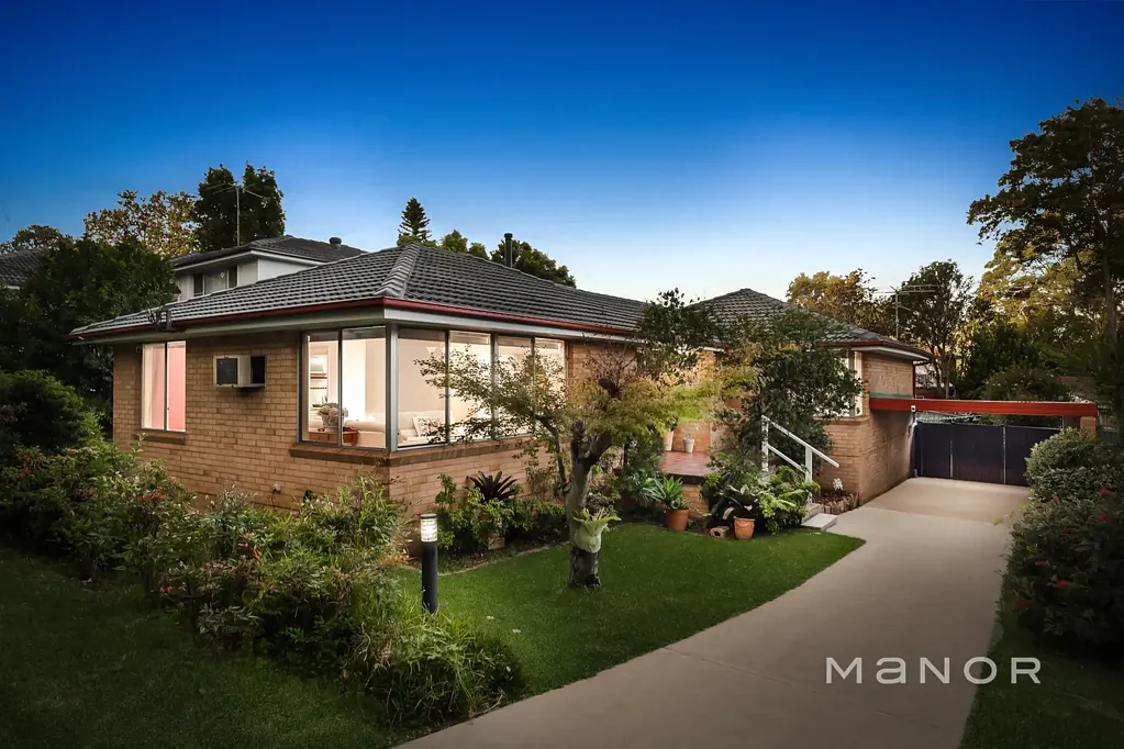 16 Burton Avenue, Northmead, NSW 2152