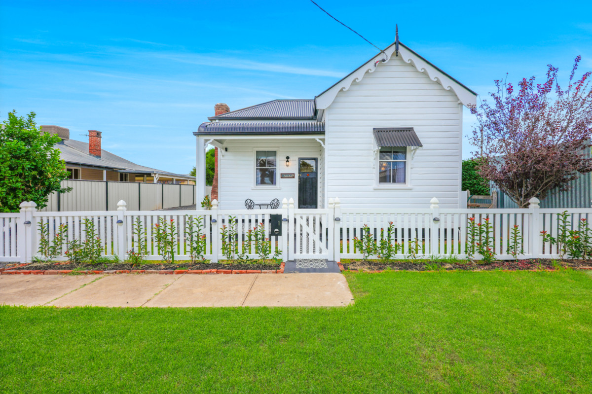 1 CHANDOS ST, GUNNEDAH NSW 2380, 0房, 0浴, House