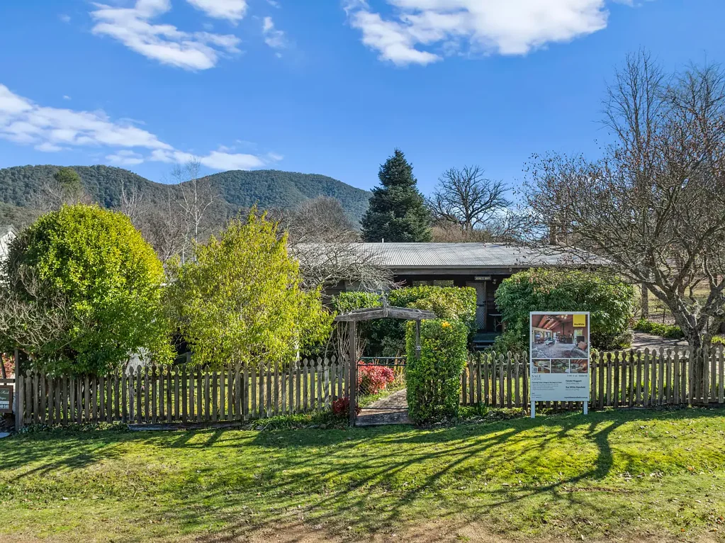 33 Nash Street, Jamieson, VIC 3723