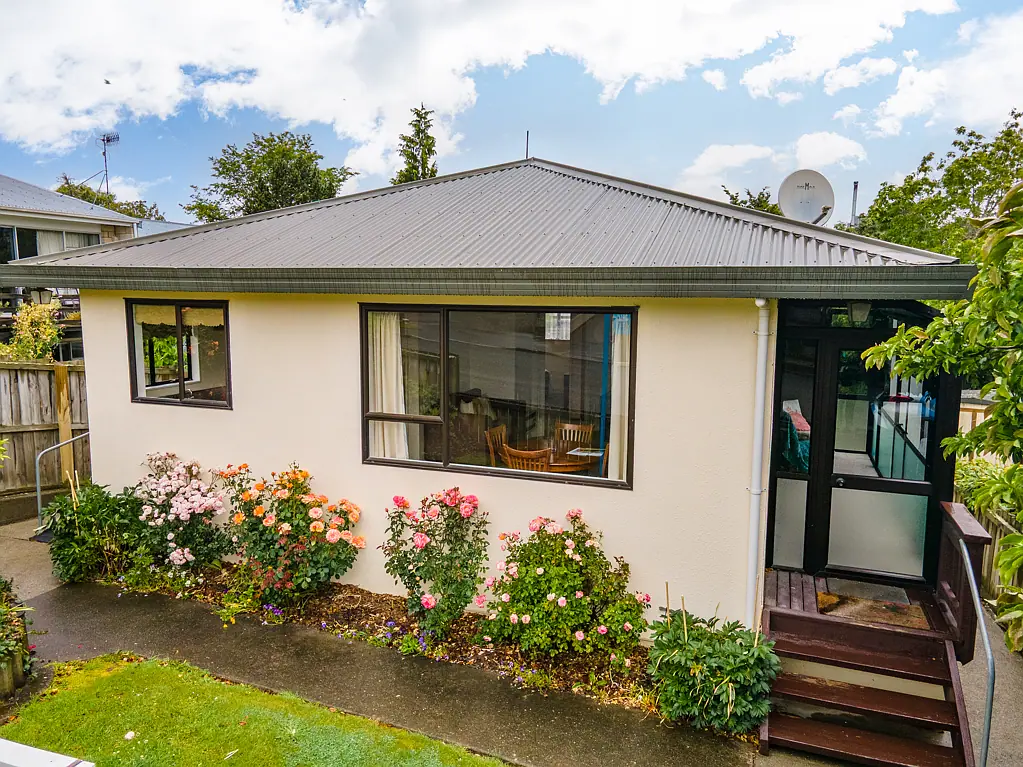2/2 Stirling Place, Timaru, Canterbury