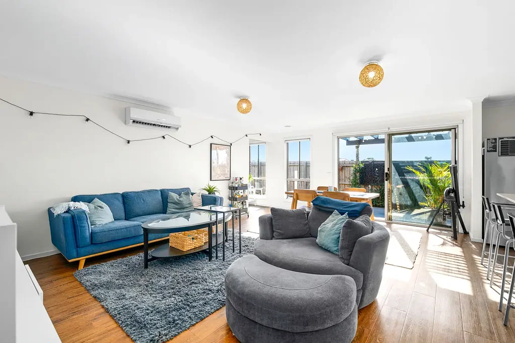 19 Sandstone Circuit, Carrum Downs, VIC 3201