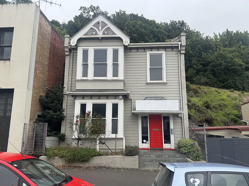 Dunedin Central Central, Convenient and Very Well Priced!