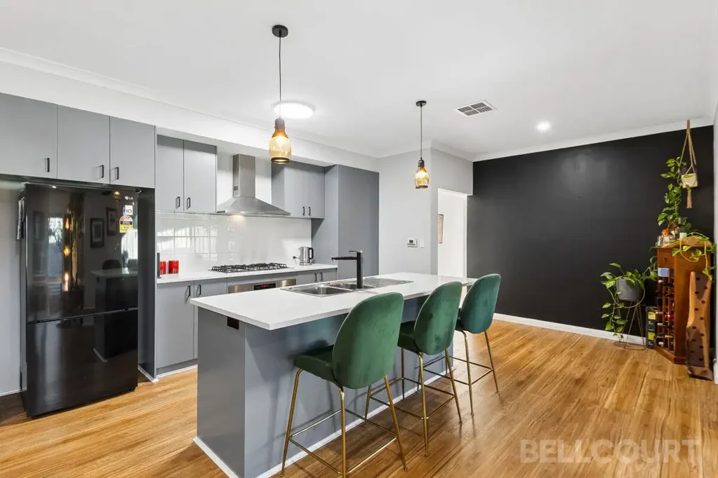 Bassendean 4Phòng ngủ Spacious Family Living
