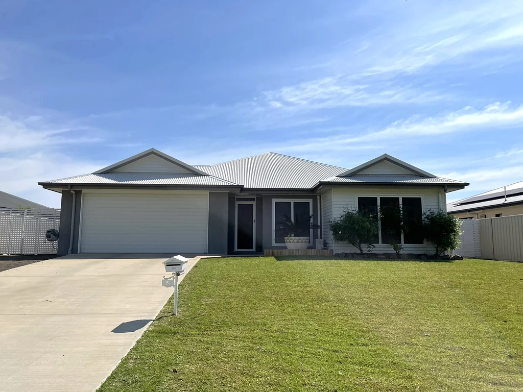 8 Raymond Terrace, Goondiwindi, QLD 4390