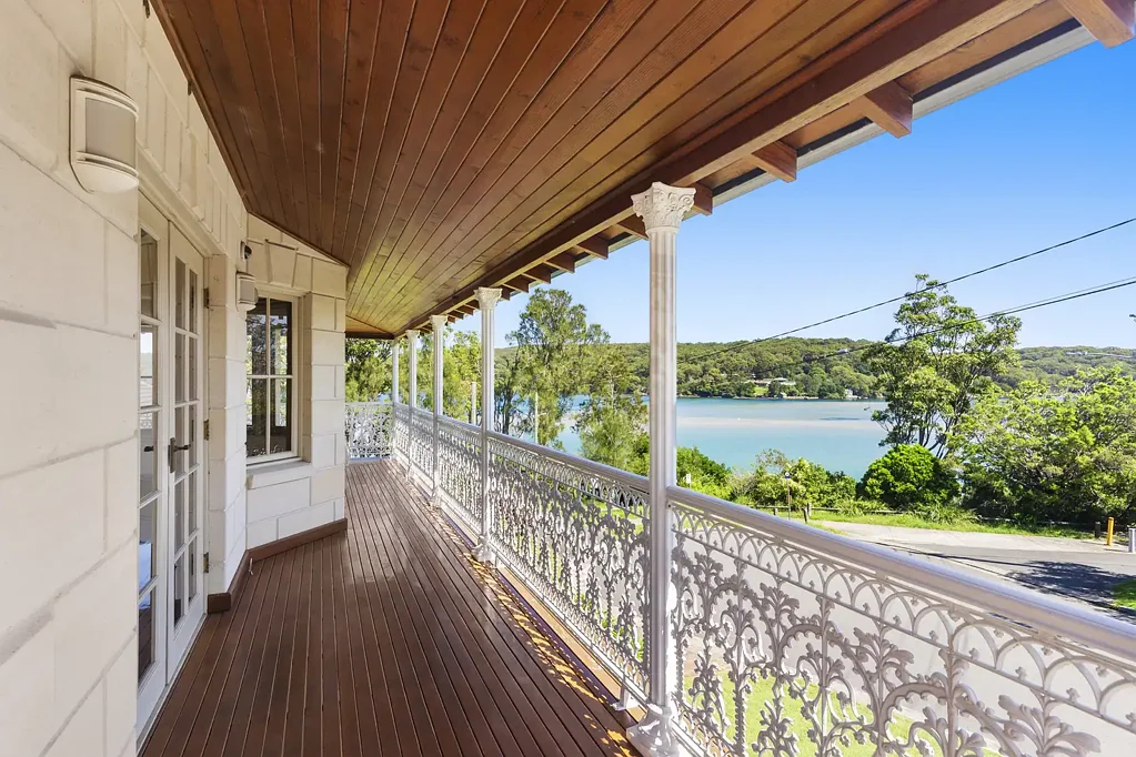 Charming home, stunning views