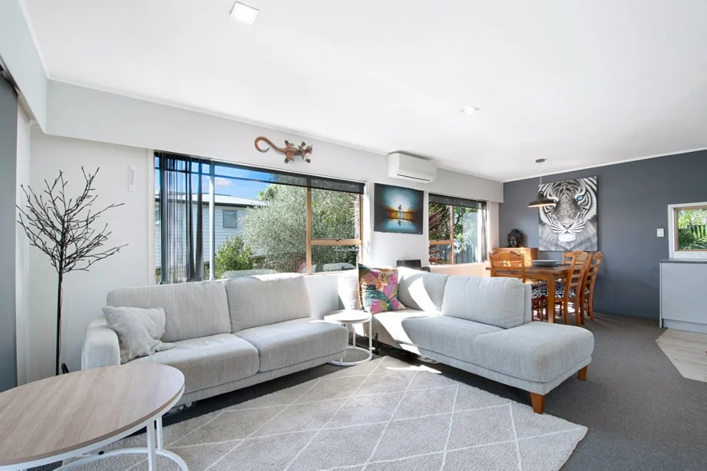 New Lynn 3房  THE PERFECT PLACE TO START OR SIMPLIFY