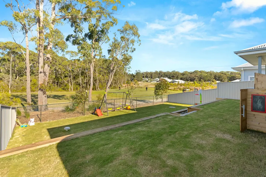 Sussex Inlet 4 Slaapkamer BIRKDALE BEAUTY