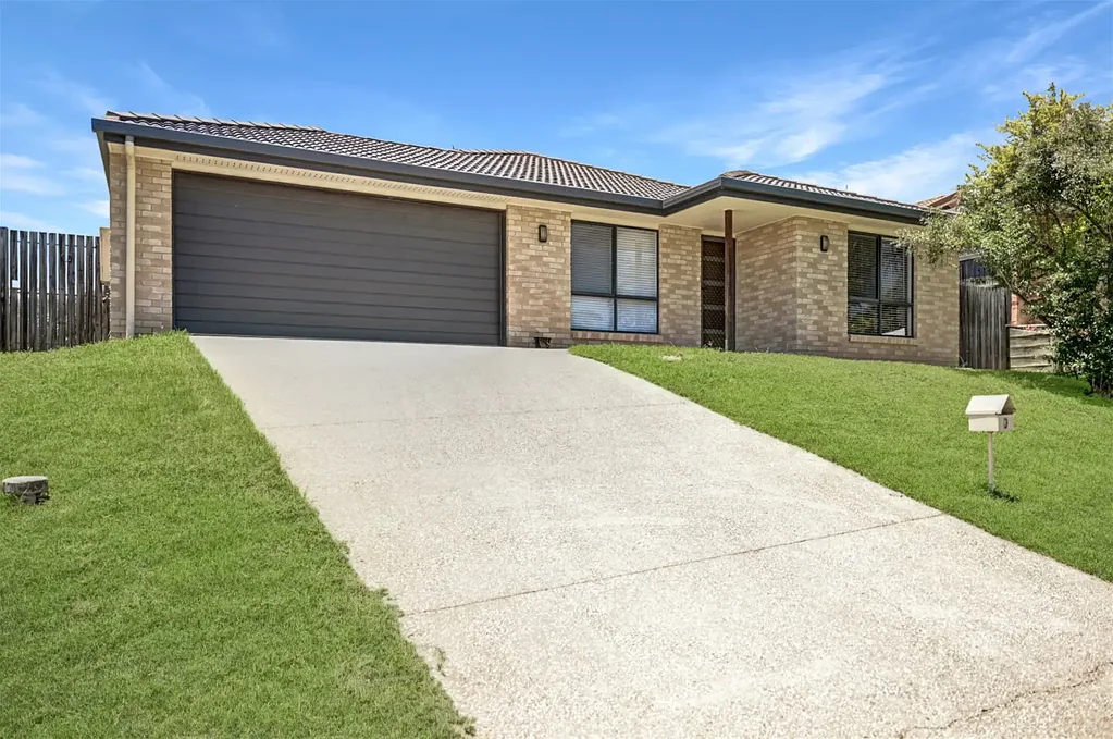 3 Bottlebrush Drive, Kirkwood, QLD 4680