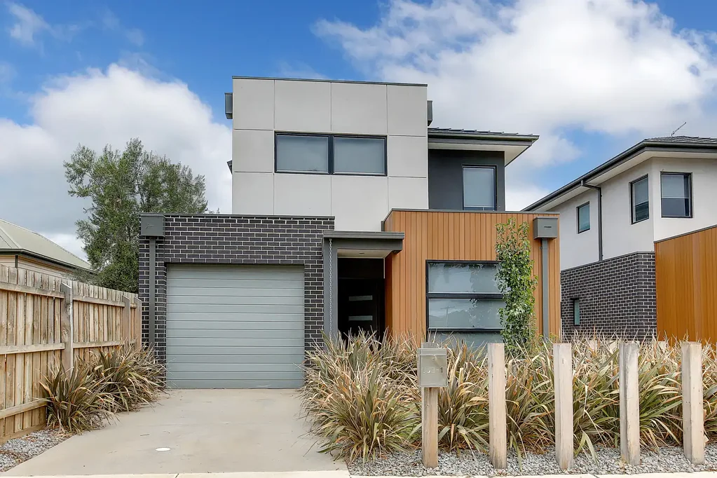 1/159 Greaves Street North, Werribee, VIC 3030