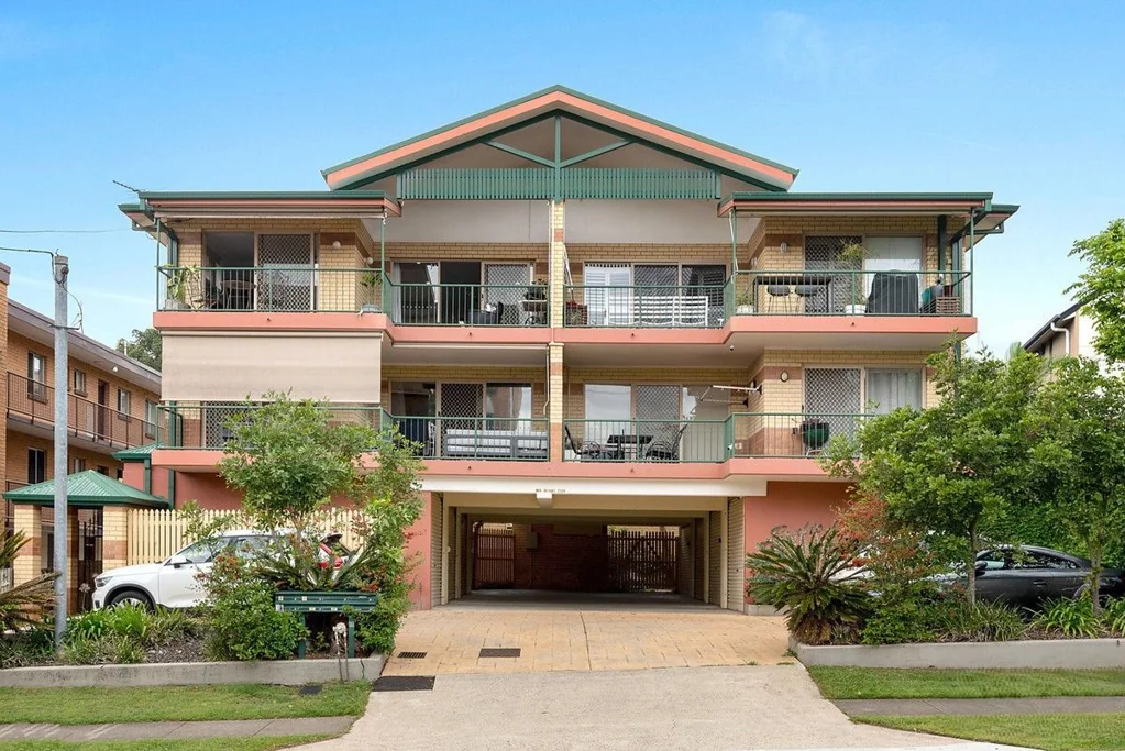1/60 Rialto Street, Coorparoo, QLD 4151