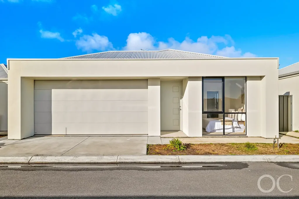 Aldinga Beach 4ਬੈੱਡਰੂਮ Open the Door to a Low-Fuss Beachside Living with Long-Term Appeal