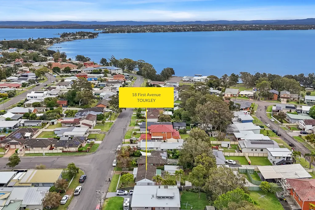 Toukley 3कमरा Premium Position