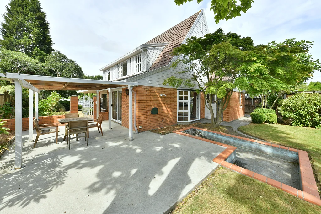 11 Guinness Crescent, Ilam, Christchurch, Canterbury