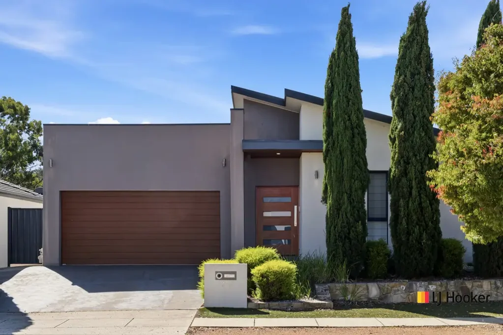 Versatile and Comfortable Living