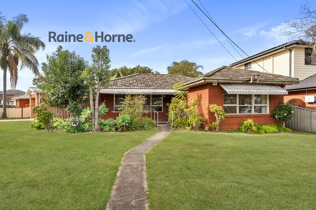 33 Reservoir Road, Mount Pritchard, NSW 2170