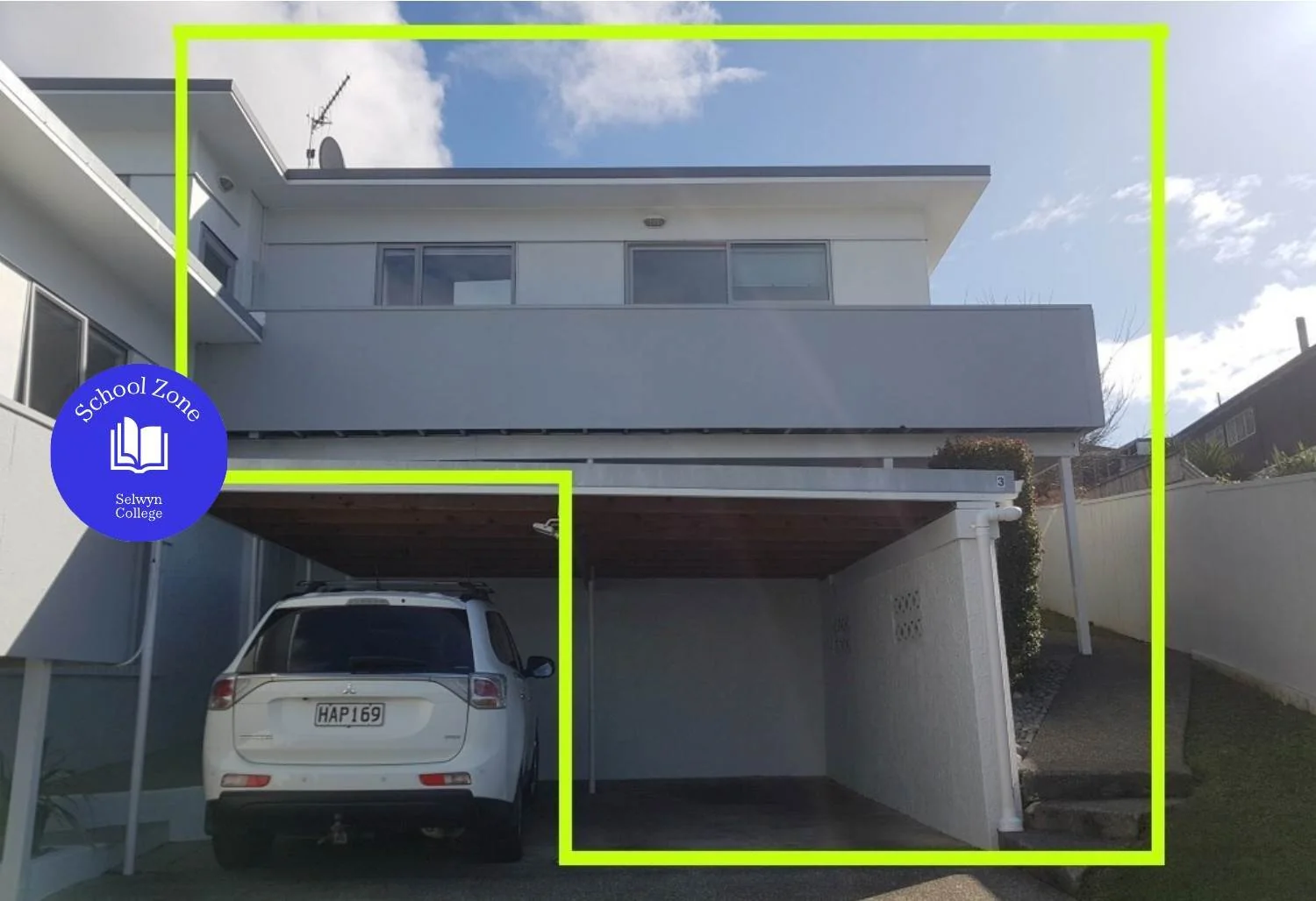 3 BEDROOM HOME IN PRIME LOCATION