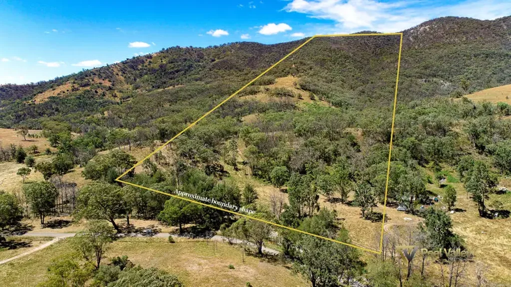 Halls Creek  WANTING TO OWN A WEEKENDER RETREAT!!