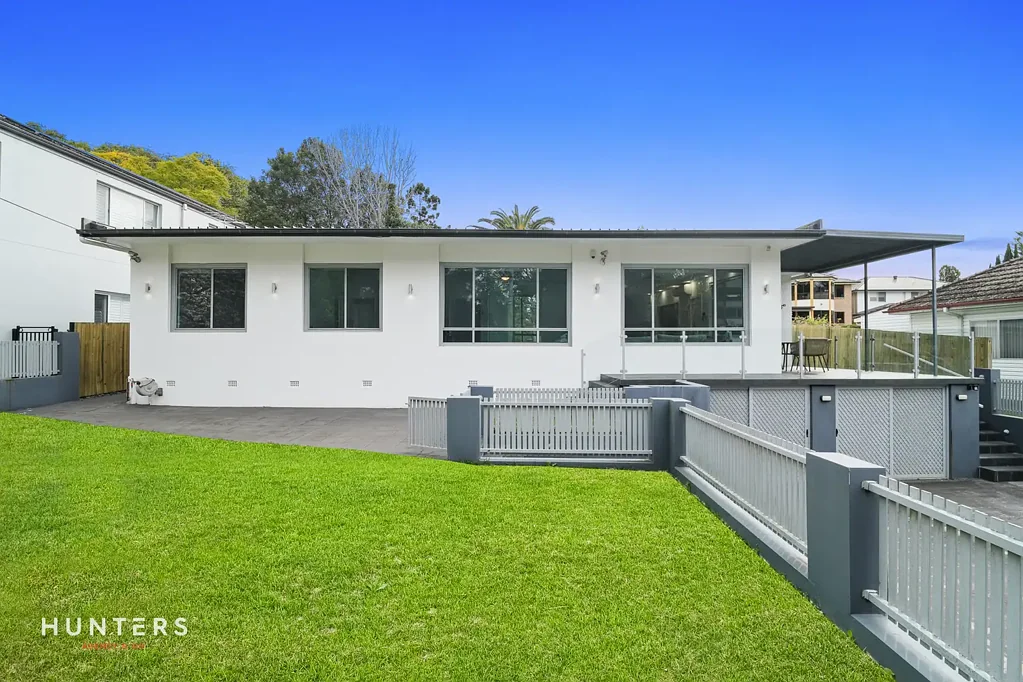 Oatlands 5 Bedroom Resort-Style Living with Breathtaking Golf Course Views