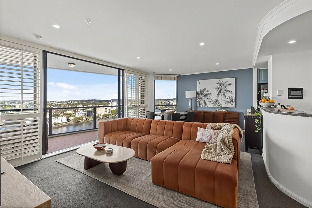 Kangaroo Point 2房 宽敞宏大，坐拥迷人美景 Super sized with stunning views