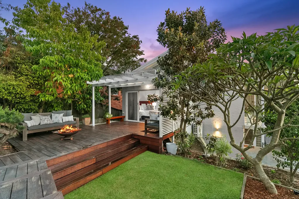 19A Ettalong Street, Wheeler Heights, NSW 2097